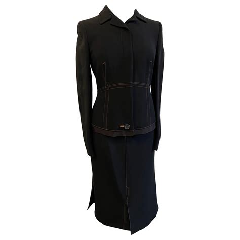 Tailleur Prada black For Sale at 1stDibs.